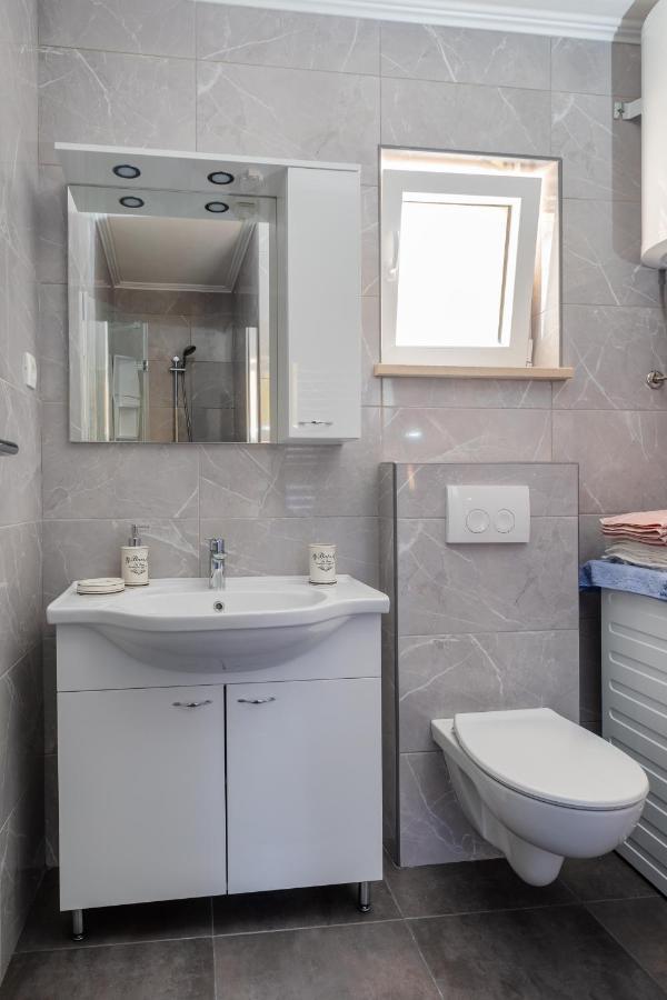 Apartment Pod Nespolom トルステノ エクステリア 写真