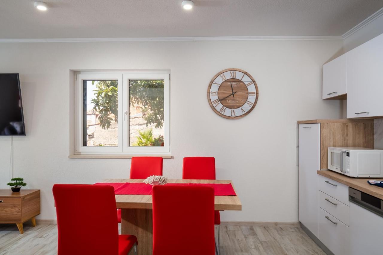 Apartment Pod Nespolom トルステノ エクステリア 写真