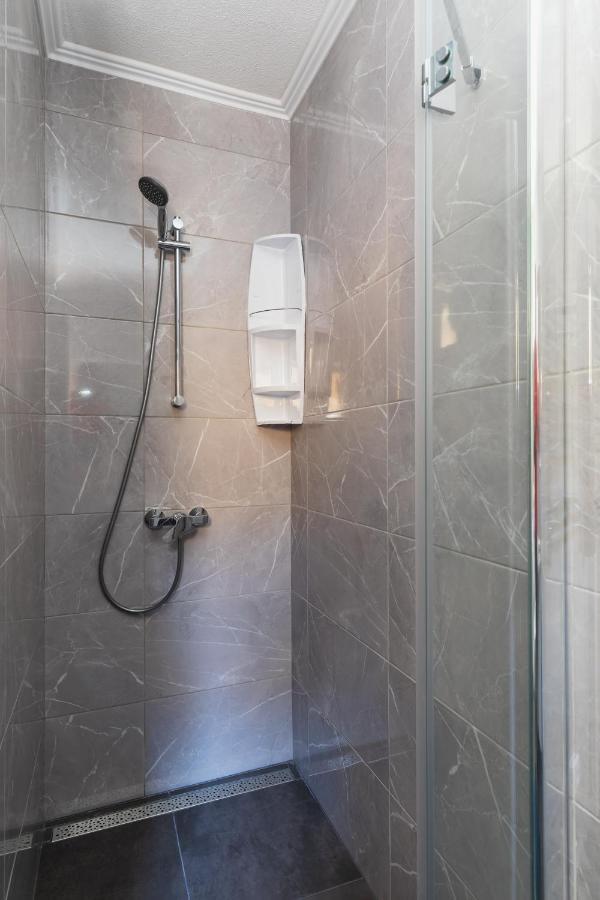 Apartment Pod Nespolom トルステノ エクステリア 写真